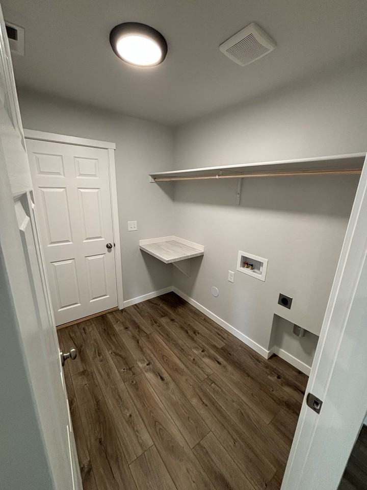 5210 Endicott Dr #NA - Photo 6 of 14