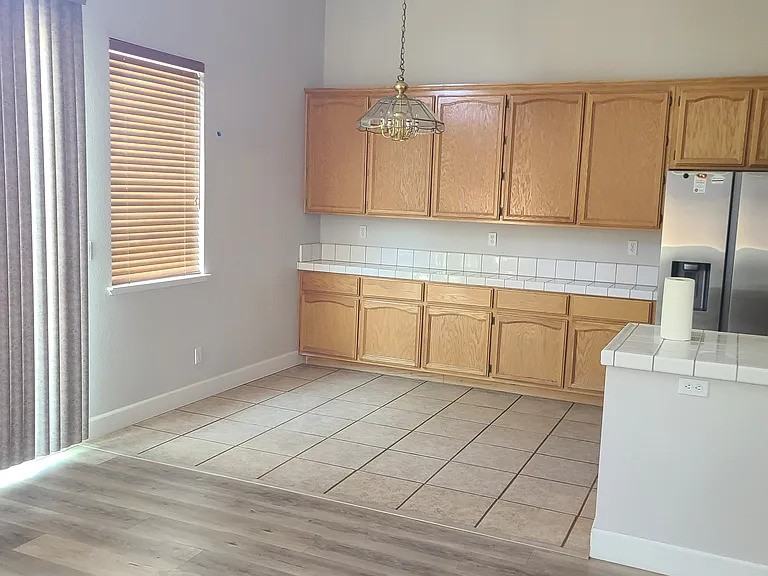 344 Rundgren Way #NA - Photo 4 of 4