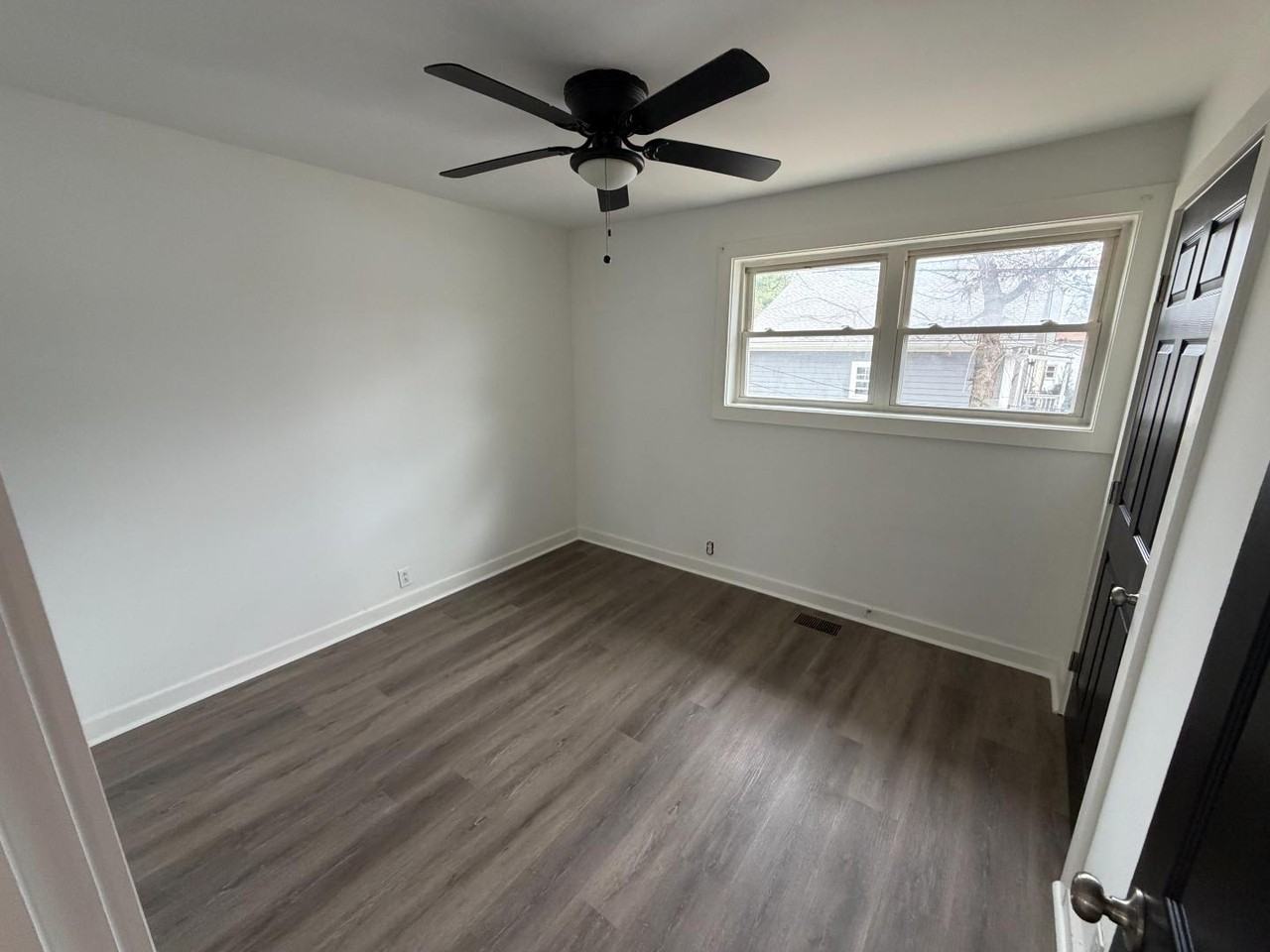 749 Mt. Hope St (Compliance 5/25) - Photo 6 of 7