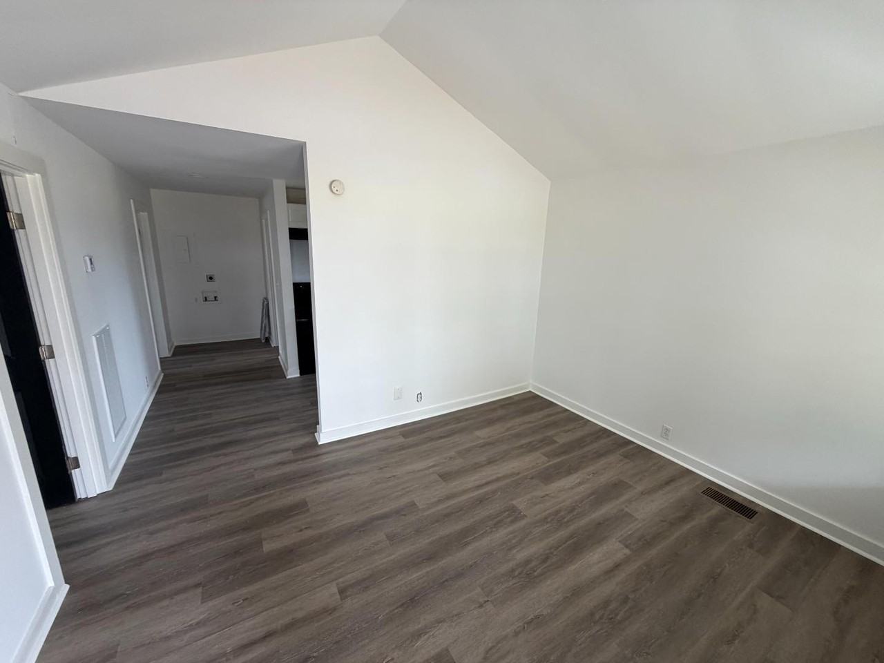 749 Mt. Hope St (Compliance 5/25) - Photo 7 of 7