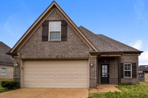 featured image of 2600 Molly Lane