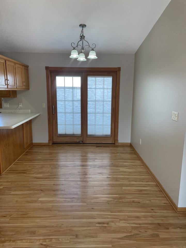 3991 Whiting Lane Northeast #NA - Photo 6 of 38