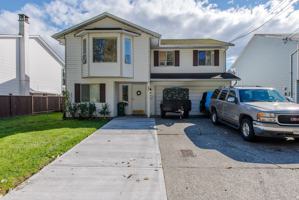 featured image of 8596 Ashwell Rd #1
