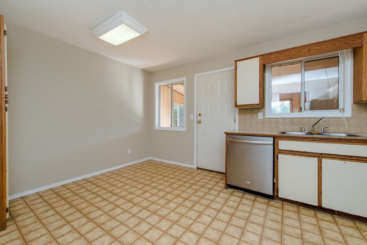 8596 Ashwell Rd #1 - Photo 4 of 18