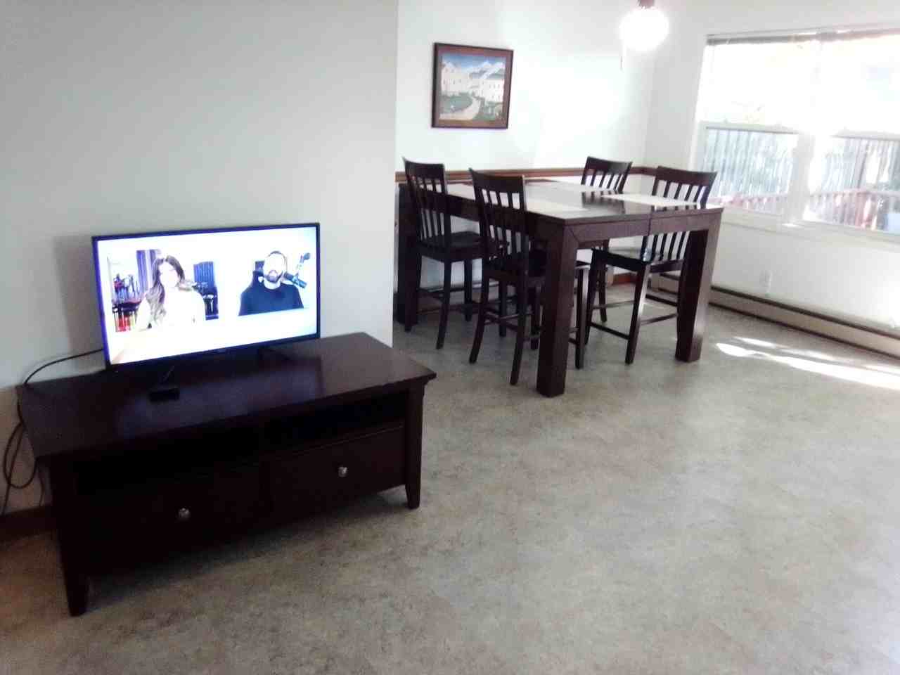 163 Vine St #NA - Photo 4 of 17