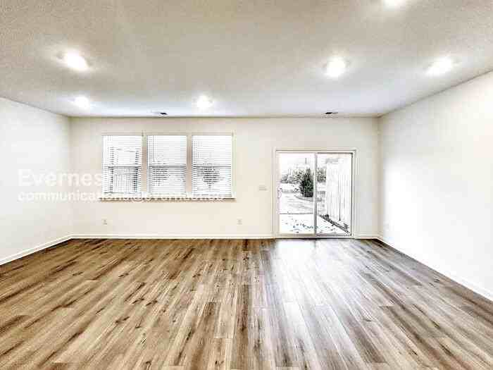 4285 Marsha St - Photo 2 of 30