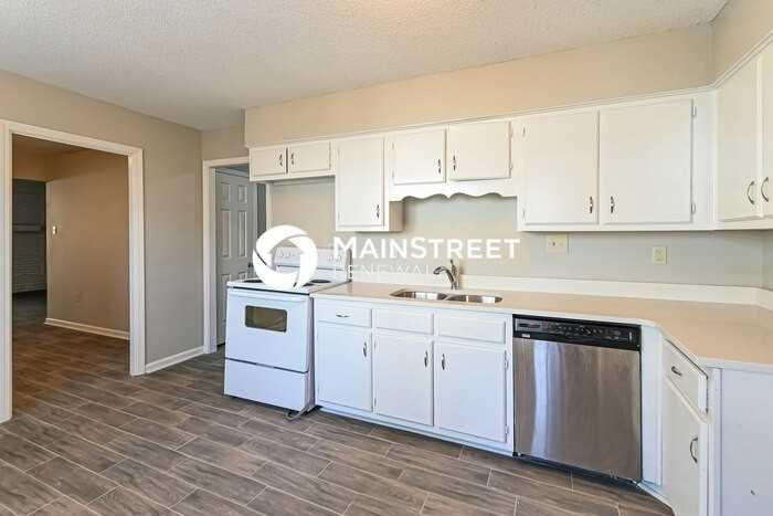 4495 Bonnie Brae Dr - Photo 5 of 16