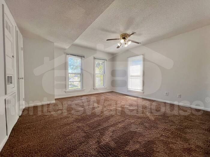 1312 22nd Street #2 - Photo 3 of 11