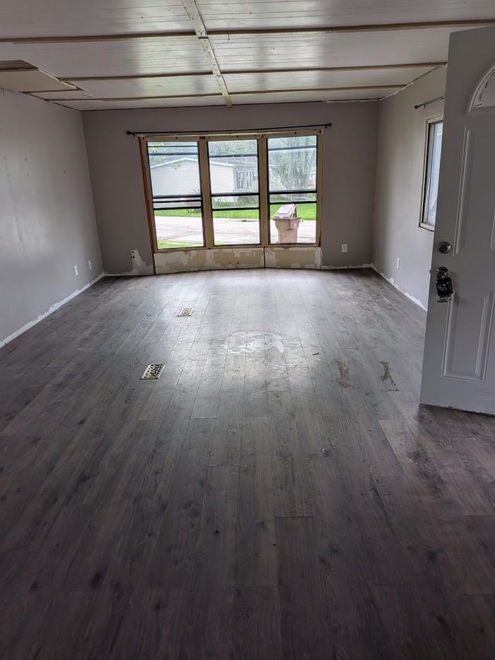 173 East Wilson Drive - Photo 6 of 7