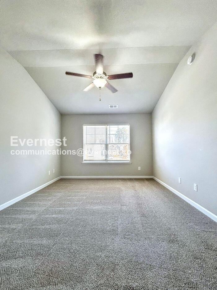 8037 Alderton Ln - Photo 7 of 18