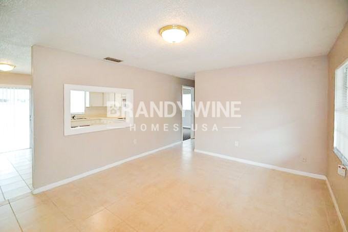 4117 E Okara Rd - Photo 3 of 15