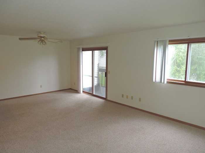 728 Westwinds Dr #03 - Photo 4 of 12