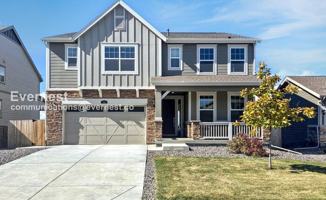 featured image of 740 Columbia Street