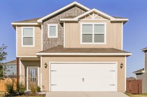 featured image of 1208 Kings Pl