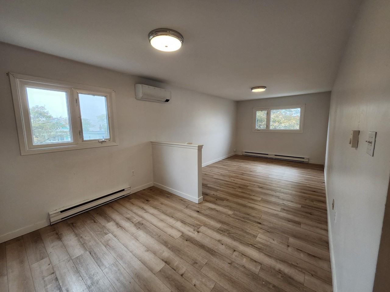 355 Prince Street #10 - Photo 4 of 12