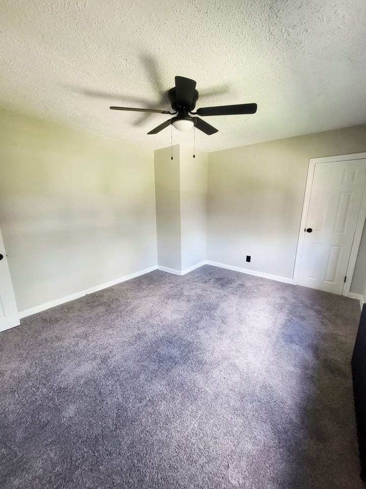 Independence Village - Photo 3 of 14