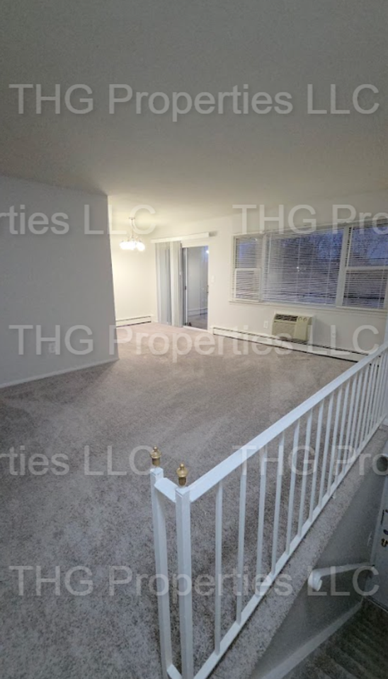 405 Franklin - Photo 7 of 13