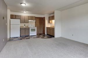 featured image of 1703 Broadway Street South