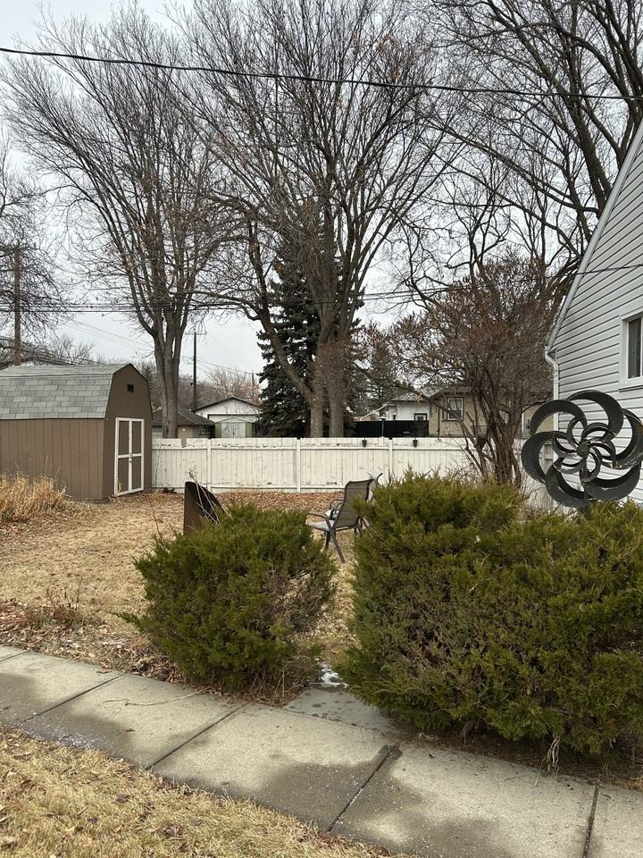 11864 11864 58 Street NW - Full House #FULL - Photo 5 of 14