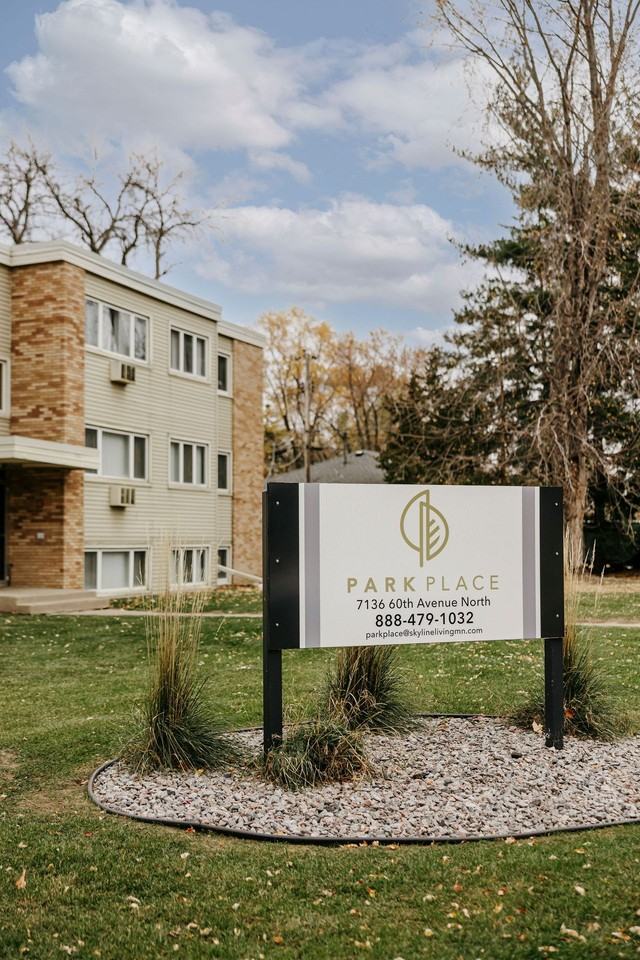 Park Place off Broadway - Photo 2 of 50