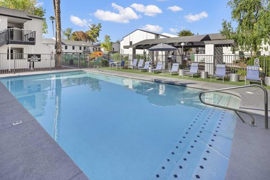 Jade Ridge Apartments 2 of 4