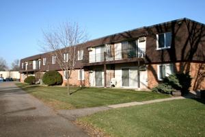 featured image of 4415 4200/4250/4280/4415 Parklawn Ave
