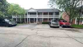 1 Bedroom 1 Bathroom Apartments Available in Georgetown! - Photo 1 of 1