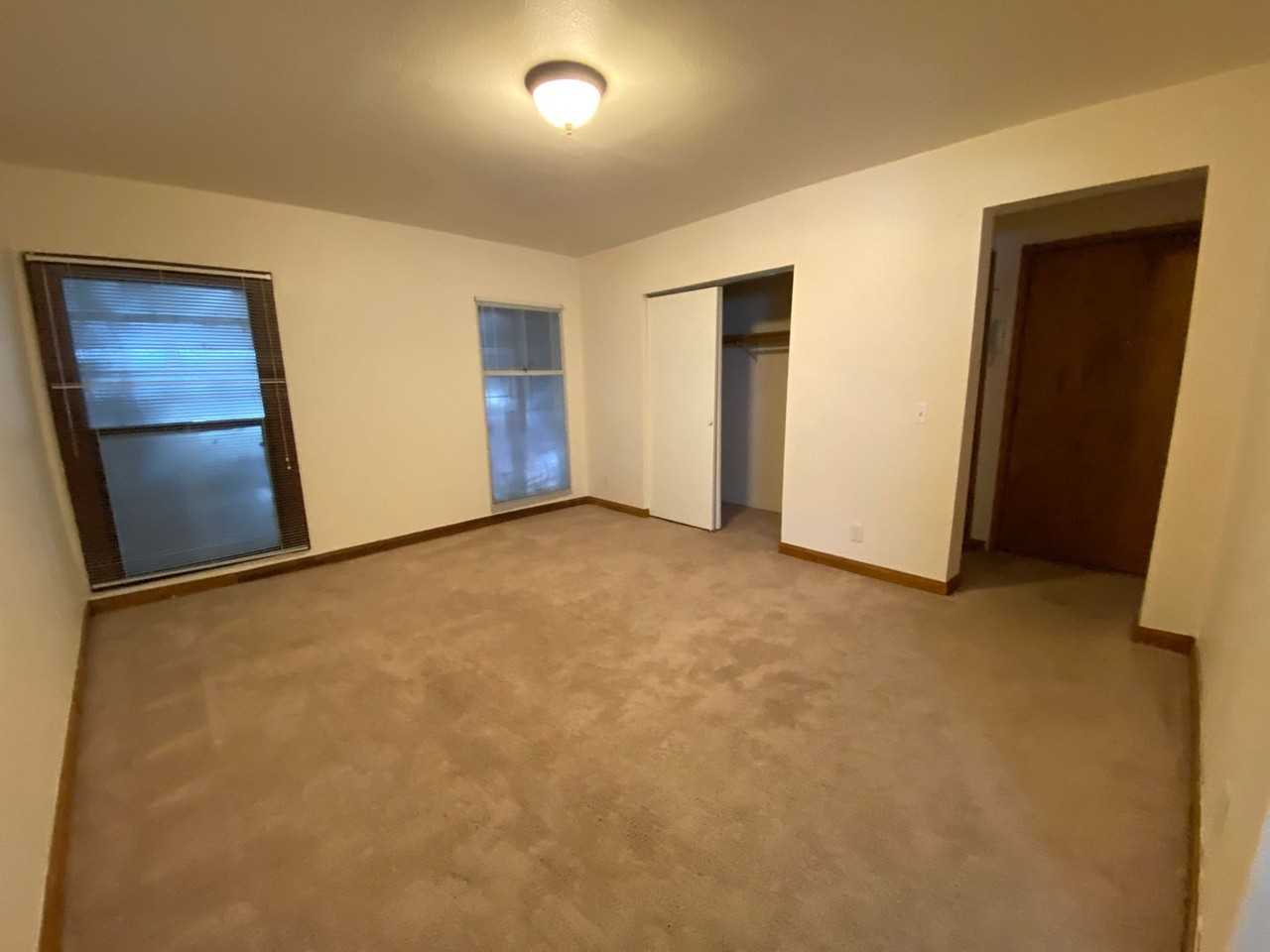 Regis Apartments - Photo 4 of 15