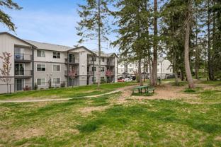 7127 32nd Ave Ne - Photo 1 of 1