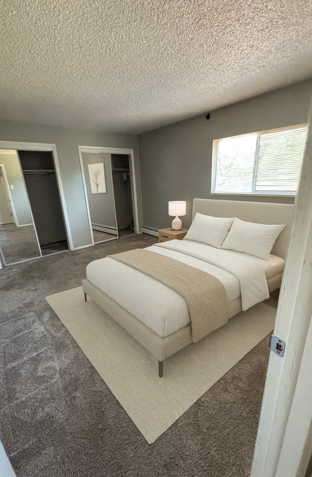 1 & 2 BR Apartments in Prime East Colorado Springs Location & Mountain Views! - Photo 4 of 10