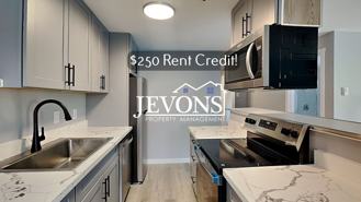 14039 Greenwood Ave N Seattle, WA 98133 - Photo 1 of 1