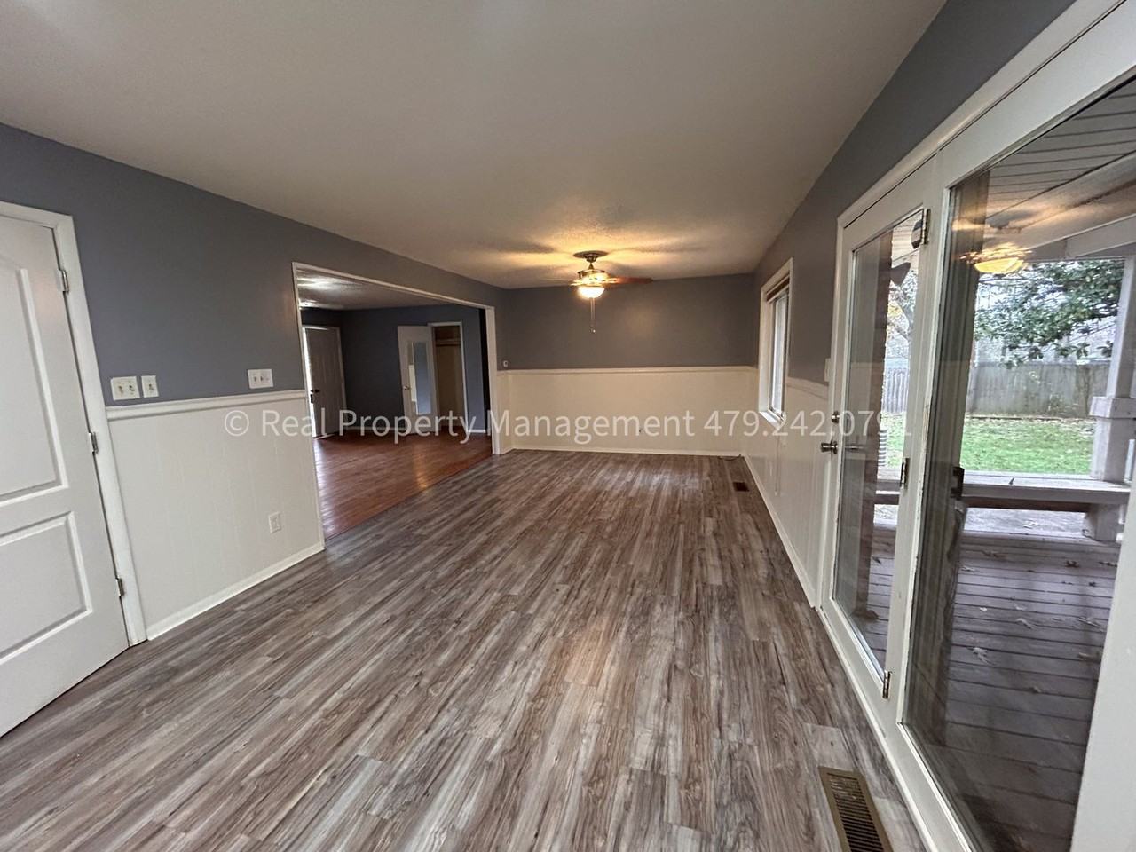 1901 South 72nd Street - Photo 3 of 36