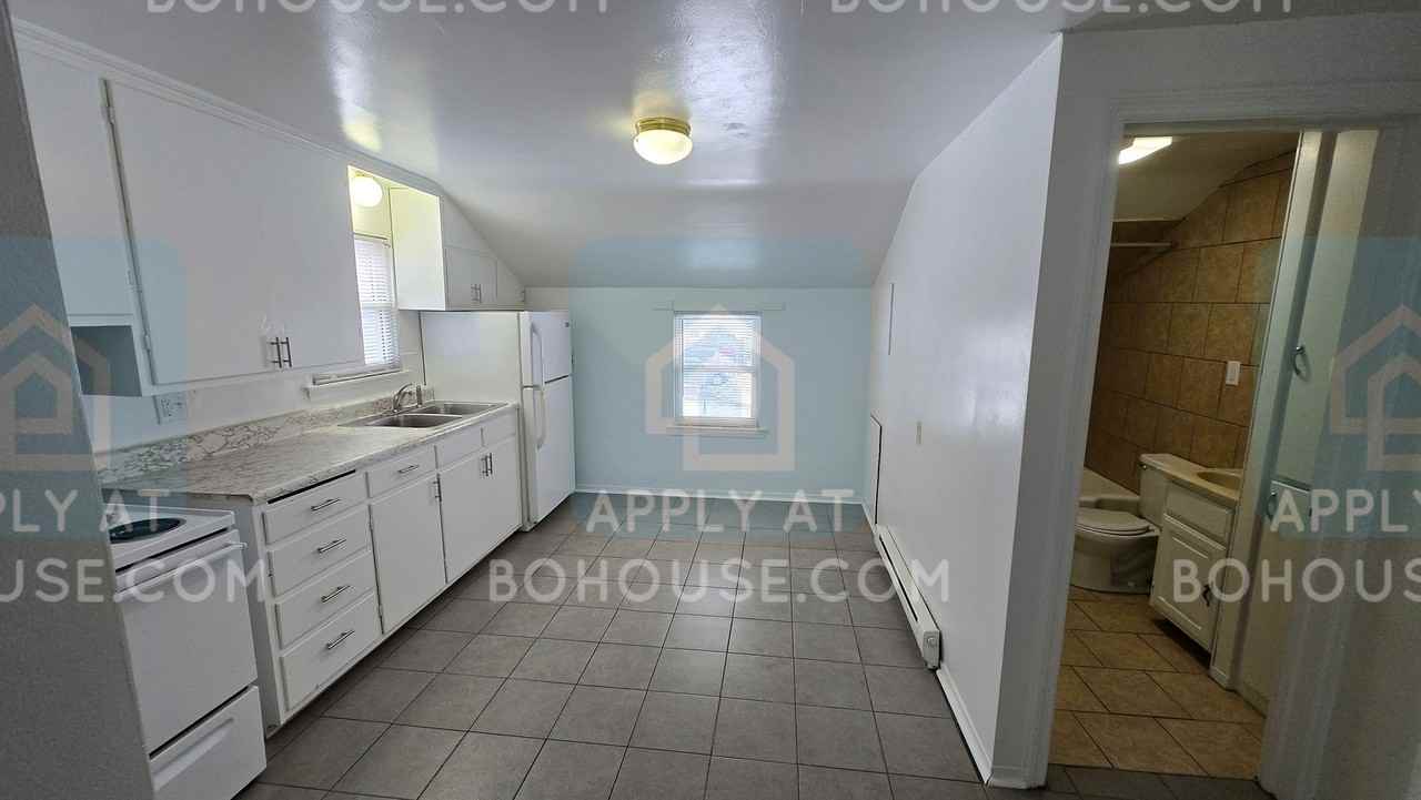 3202 McArthur - Photo 5 of 13