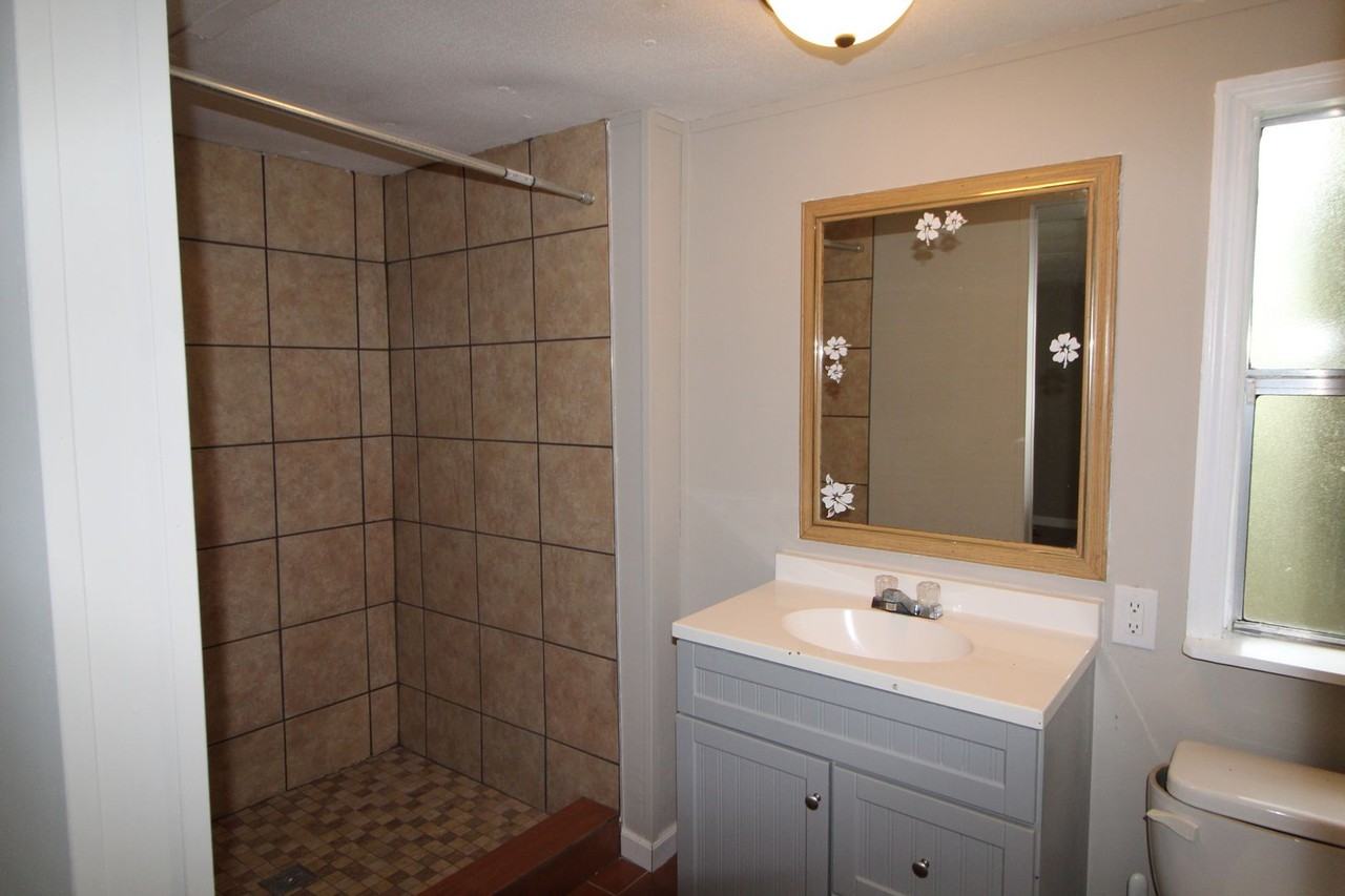 4055 Stoneler Place Ct - Photo 7 of 11