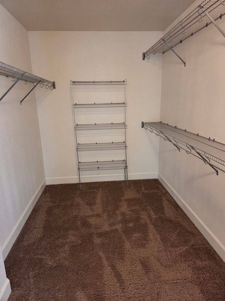 20285 Schaeffer Drive - Photo 6 of 27