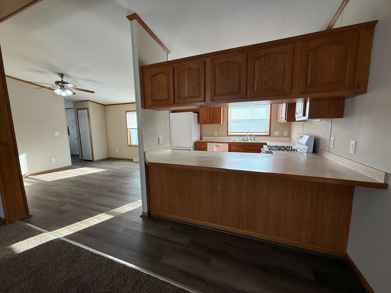 11701 Cascade Cir #110 - Photo 6 of 35