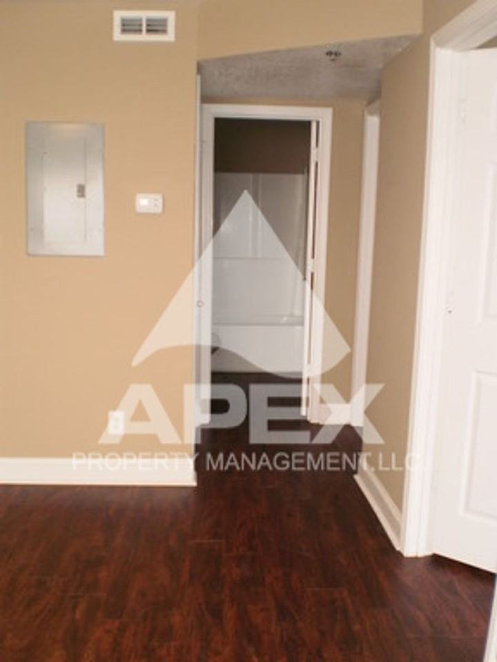 Avalon Apartment Homes - Photo 4 of 37