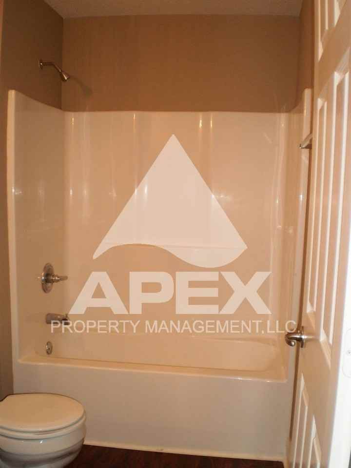 Avalon Apartment Homes - Photo 7 of 37