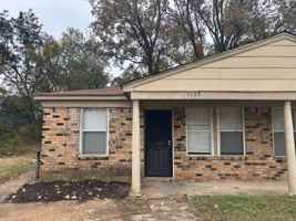 featured image of 1425 Todds Creek Cv