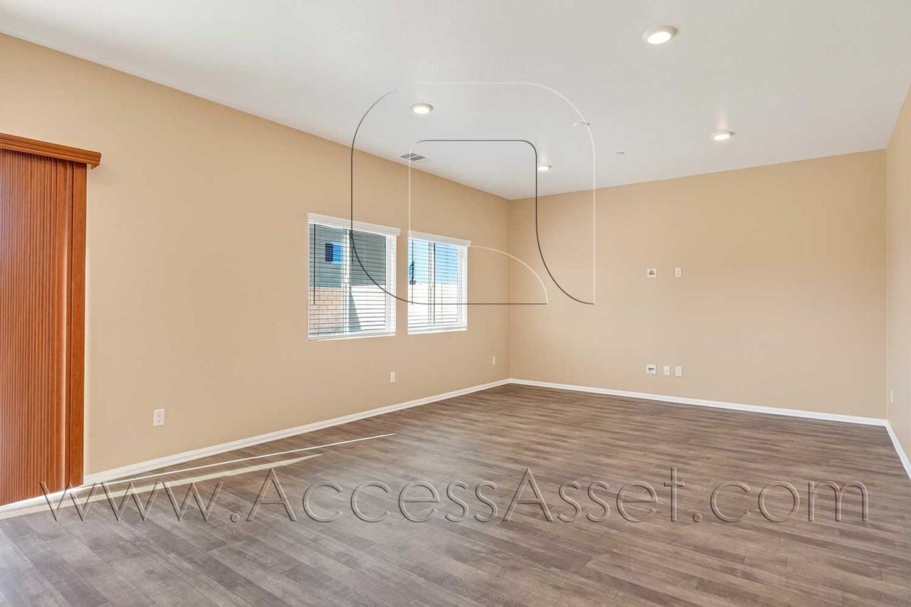 2162 El Nido Avenue - Photo 4 of 34