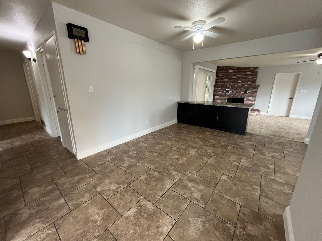 2040 Linda Vista Ave - Photo 3 of 12