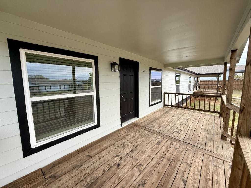 198 Rolling Gln - Photo 7 of 24