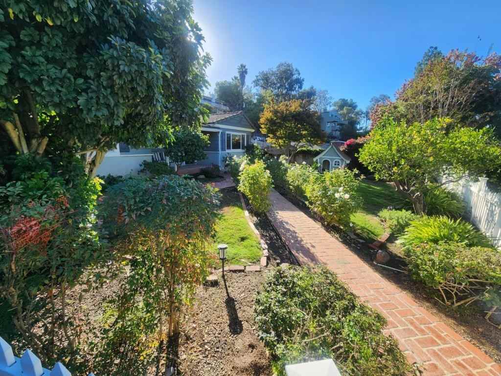 9345 Golondrina Dr - Photo 2 of 27