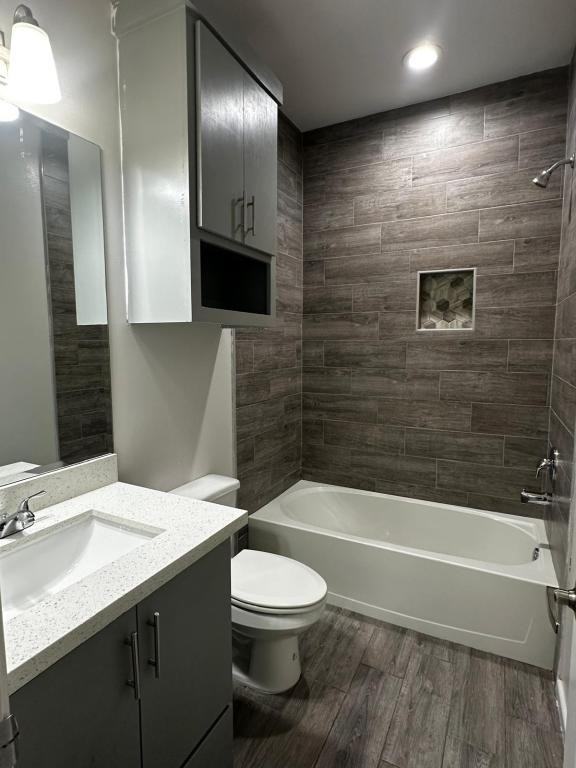 913 N Maryland St - Photo 6 of 9