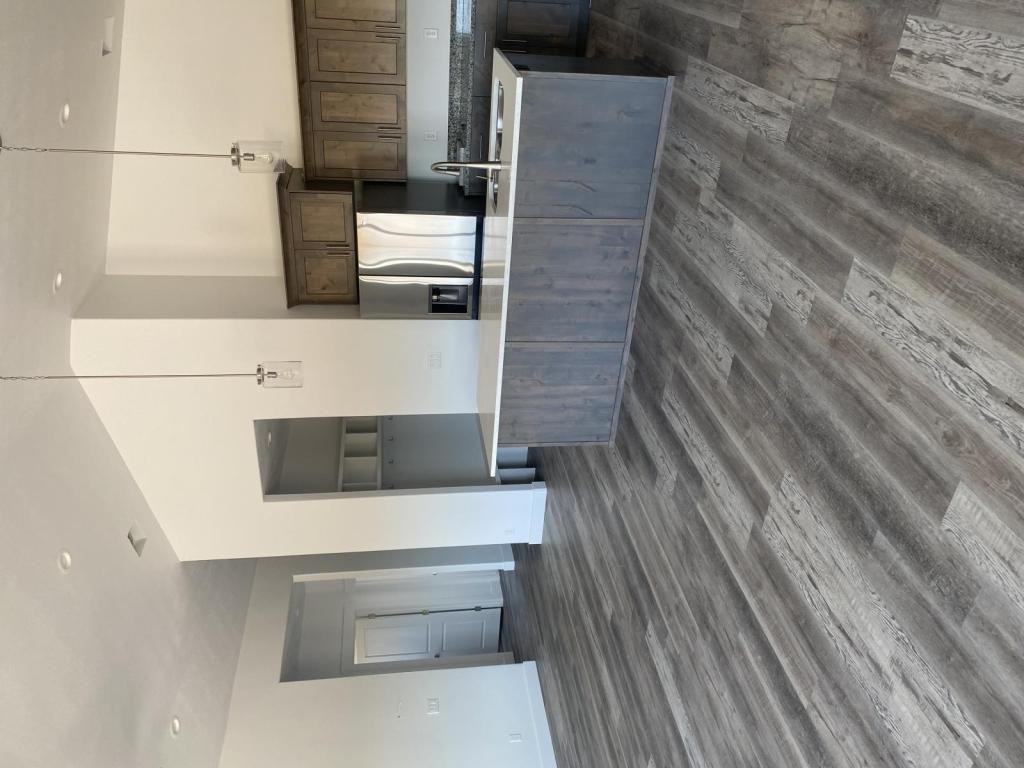 2104 S 3125 W - Photo 4 of 27