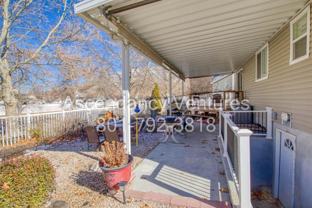 171 East Calais Lane - Photo 1 of 1