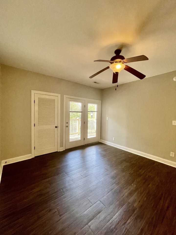 100 Portico St #101 - Photo 7 of 39