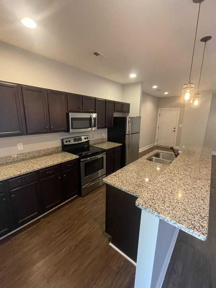 100 Portico St #101 - Photo 4 of 50