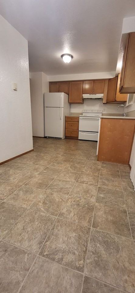 22416 40th Ave E #2 - Photo 4 of 9