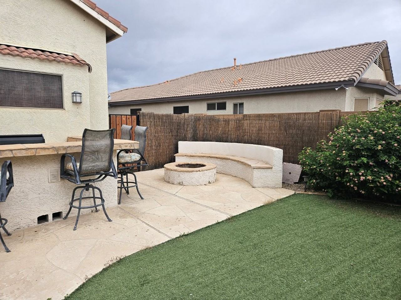 16833 W Bradford Way - Photo 7 of 20